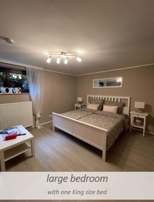 Souterrain-Apartment Mit Privater Sauna Duisburg Luaran gambar